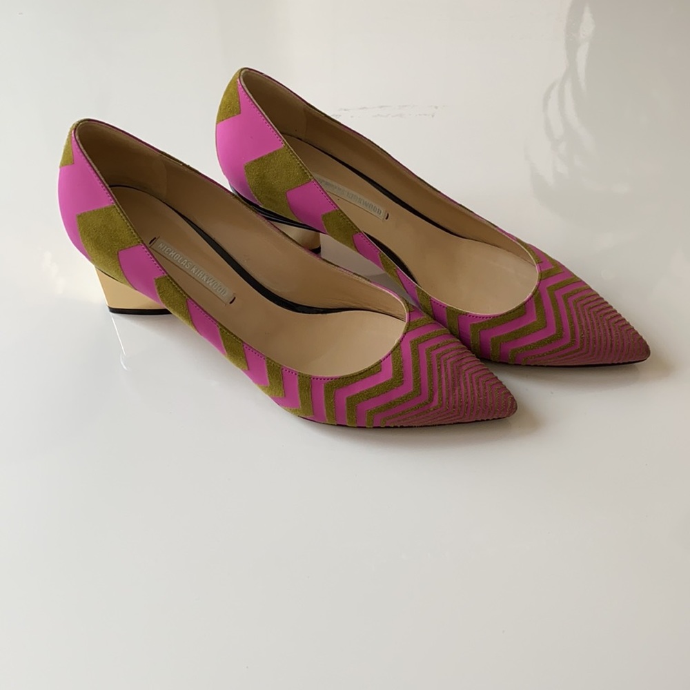 Nihcolas Kirkwood Suede Pink & Olive green heels.